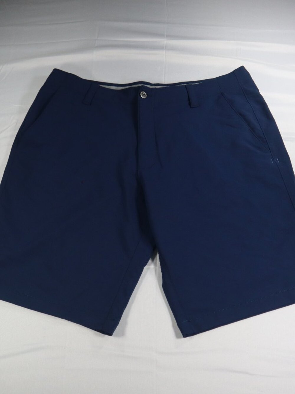 Under Armour HeatGear Golf Shorts Navy Blue Polyester Elastic Waist Flat Mens 38